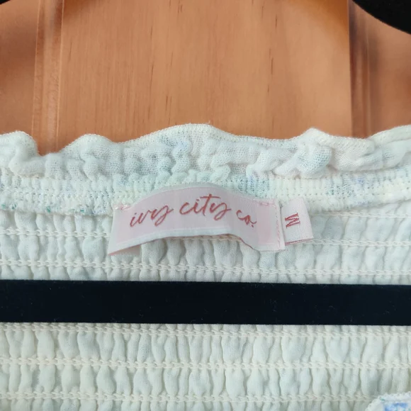 Ivy City Co Pale Blue Floral Maxi Dress with Puff Sleeves - Picture 3 of 9